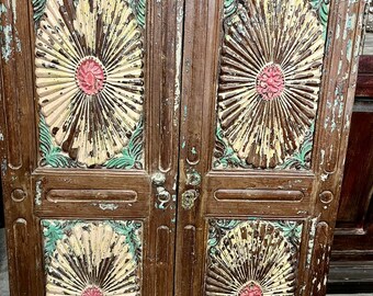 Antique Indian window, Carved Window Shutter Wall Decor, Solid Wood Carved Wall Art, Old Indian Carved wood Wall Panel 42x30