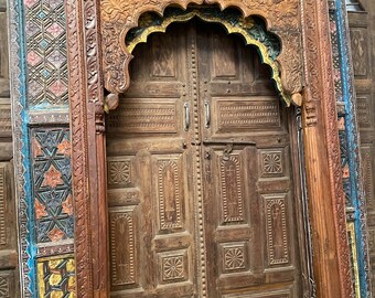 Antique Carved Teak Scalloped Arch, Reclaimed Wood Huge Floor MIRROR Frame, Vintage Decorative Arch, Indian Doorway, Archway, 101x58