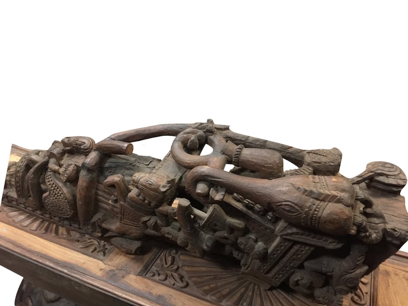 Antique Carved Corbels Bracket from Indian Haveli Estate, Architectural Design, Eclectic Interiors image 4