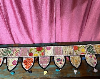 Handmade Vintage Patchwork Toran, Decorative Valances Indian Embroidered Door Hangings, Banjara Window Toppers, Bohemian Curtain