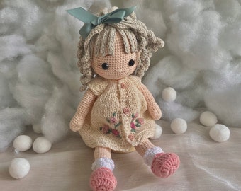 Muñeca Amigurumi de ganchillo hecha a mano Vivia, adorable juguete de felpa Amigurumi terminado, regalo para niñas, muñeca de hilo terminada