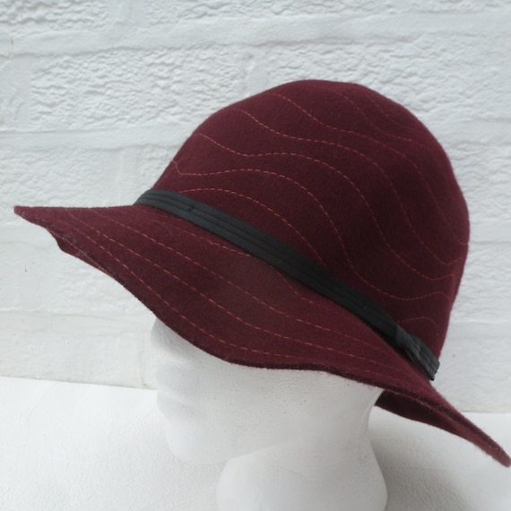 Vintage Hat Ladies Orvis Bucket Hat 