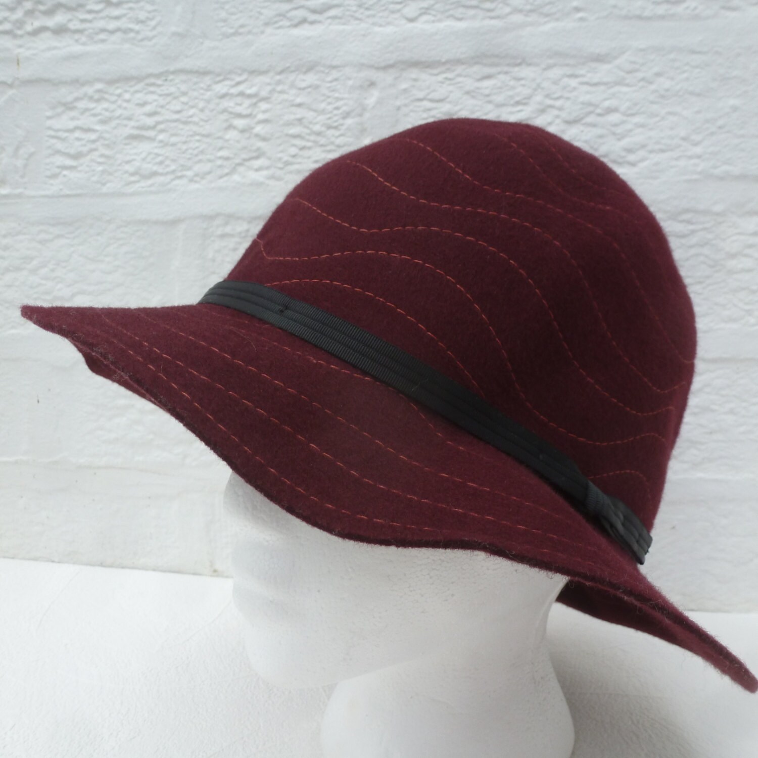 Vintage Hat Ladies Orvis Bucket Hat 