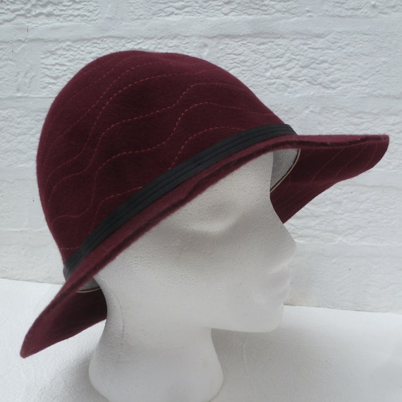 Vintage Hat Ladies Orvis Bucket Hat 