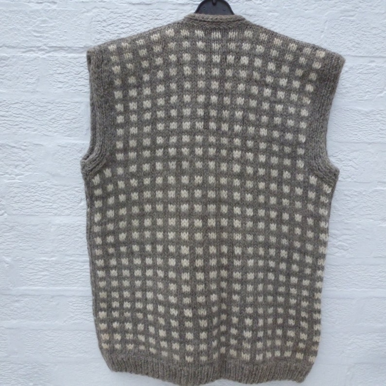Womens 1980s scandi clothing chunky nordic waistcoat jumper Norwegian vest sweater top sleeveless cardigan traditional winter wool gilet.