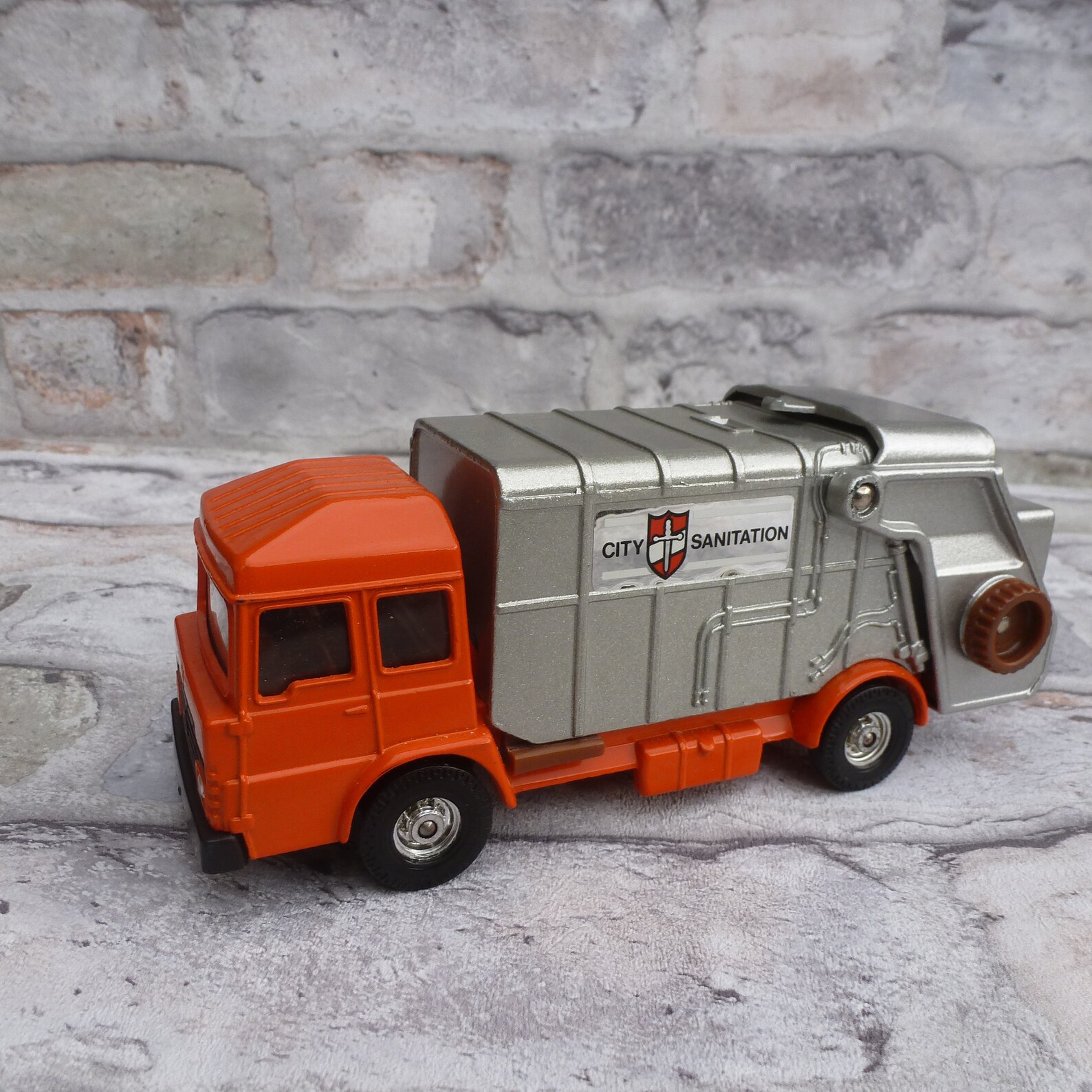 Vintage 1979 bin wagon dustbin truck British collectors Etsy