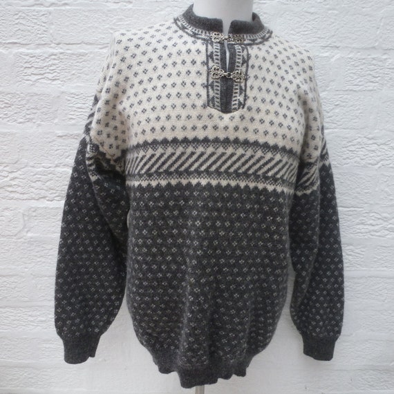 Nordic Style Mens Jumper Traditional 