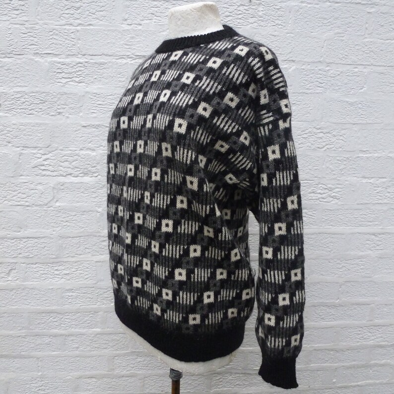 black vintage jumper