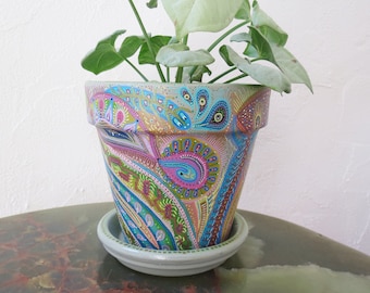 Handpainted graphic abstract and psychedelic terracotta pot planter, one of a kind // #8