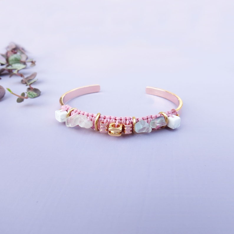 Rose gold plated macrame cuff bracelet with fluorite and howlite stones ethnic boho chic style UMA