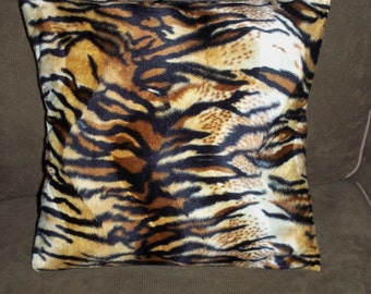 Funda de almohada de tigre de piel sintética de 18" x 18"