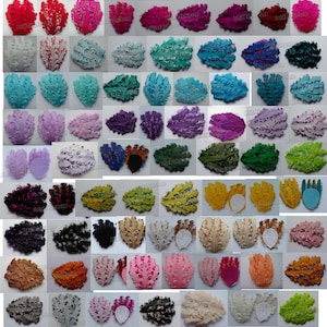 人工の巻き毛リアルグースナゴリーフェザーパッドアップリケトリム6個セット。DIY帽子、帽子作り、ヘッドバンド、クリップなどに。121色展開。