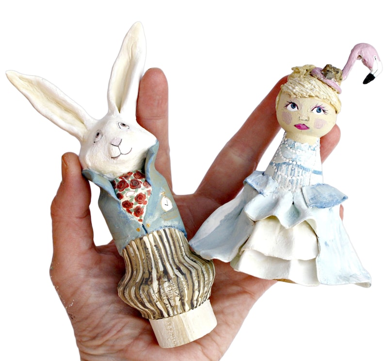 Alice in Wonderland Wedding Cake Topper Alice White Rabbit Wedding Cake Topper Alice in Wonderland Wedding Cake Toppers figure figures zdjęcie 1