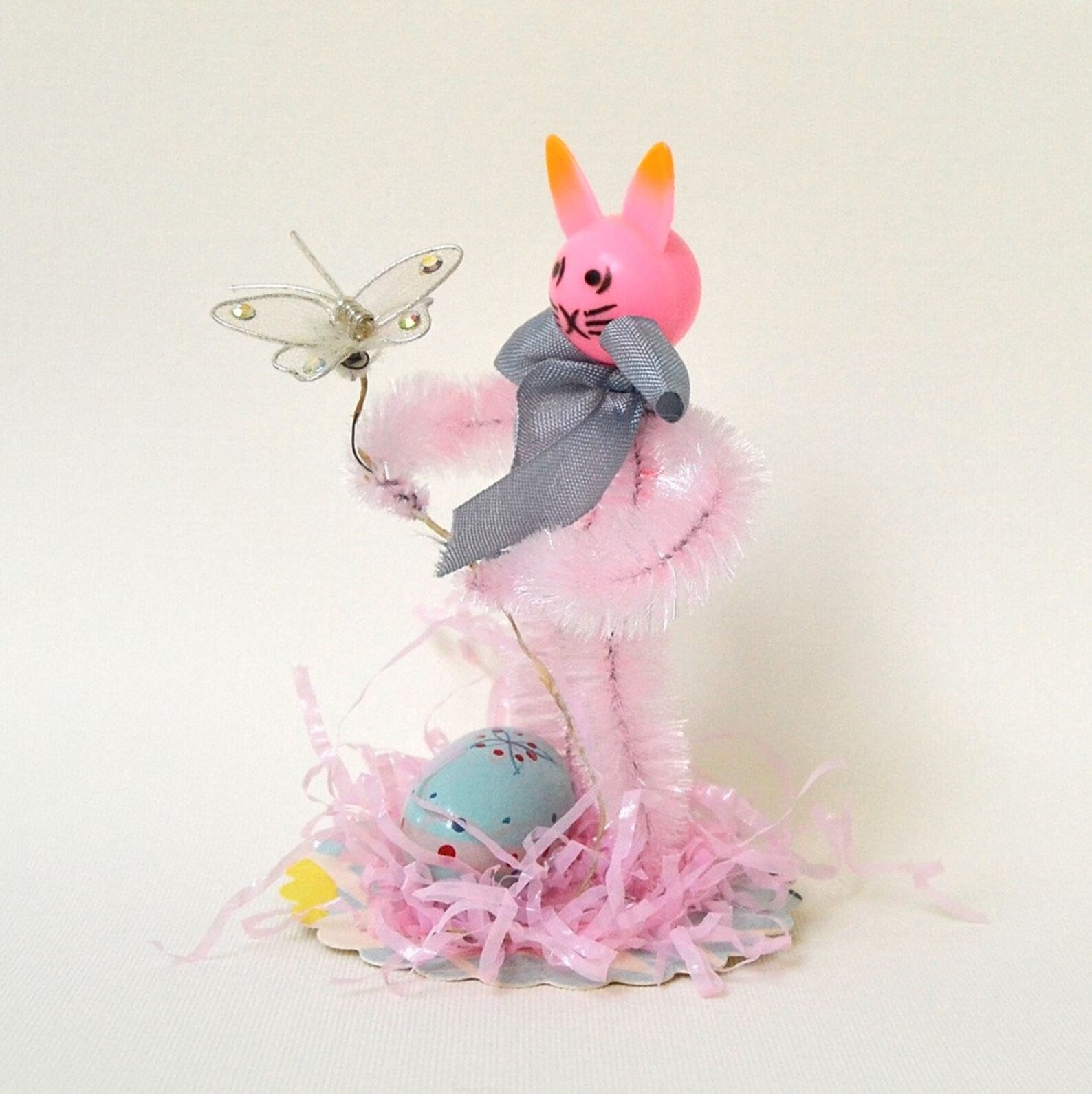 Handmade Vintage Style Easter Bunny Pipe Cleaner Easter Bunny Etsy