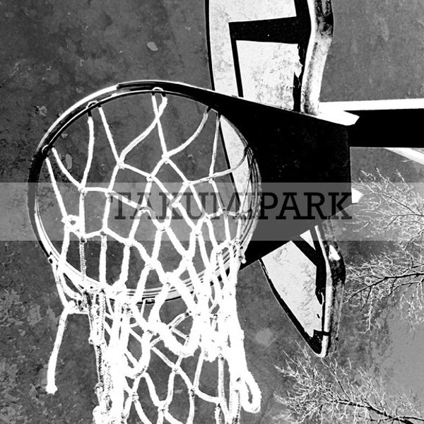 Black and white Basketball coach gift idea, Sports wall art print, Photo print, Bedroom wall decor, Mancave art, Urban wall decor, Streetart