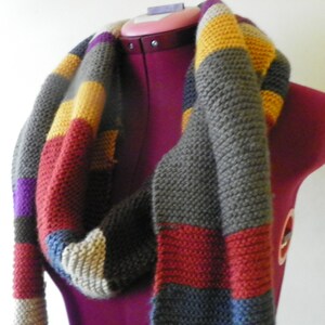 Dr Who scarf, long scarf, super scarf, 12 feet scarf, image 2