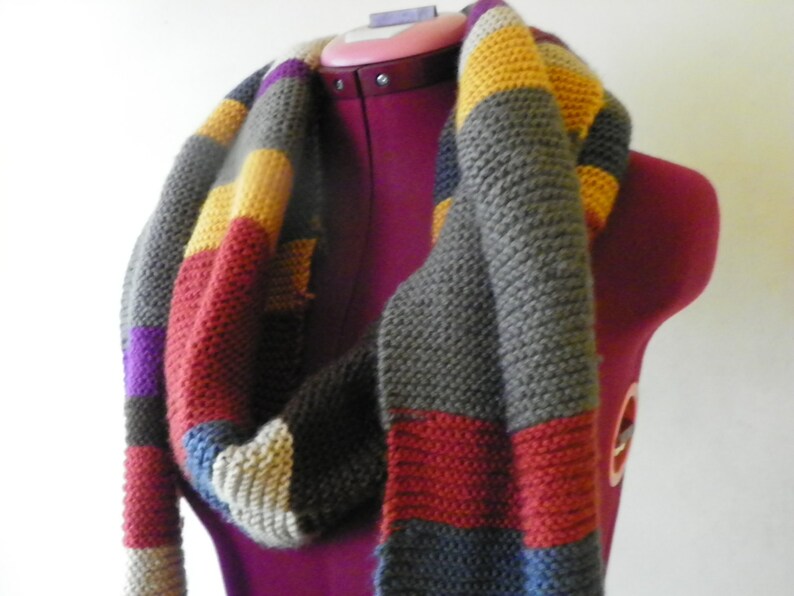 Dr Who scarf, long scarf, super scarf, 12 feet scarf, image 5