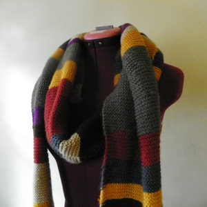 Dr Who scarf, long scarf, super scarf, 12 feet scarf, image 6