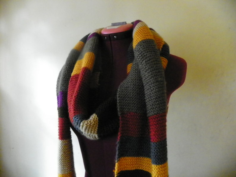 Dr Who scarf, long scarf, super scarf, 12 feet scarf, image 6