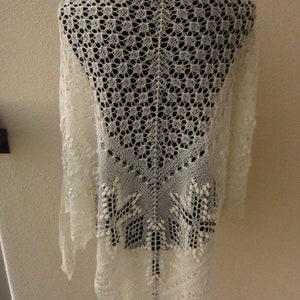 Handknitted white estonian lace shawl with nupps, triangle image 2