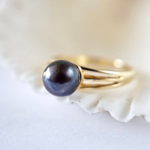 Black pearl ring 14k yellow gold,  promise ring