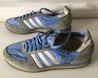 old style adidas trainers