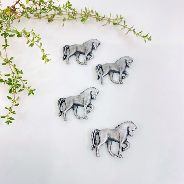 Horse Magnet, Fridge Magnets, Refrigerator Magnets, Custom Magnets , Custom Fridge Magnets, Decorative Magnets, hand made