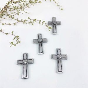 Kruismagneet - Geloofsmagneet - Koelkastmagneet - Religieuze magneet - Liefde - Geloof - Vriendschapscadeau