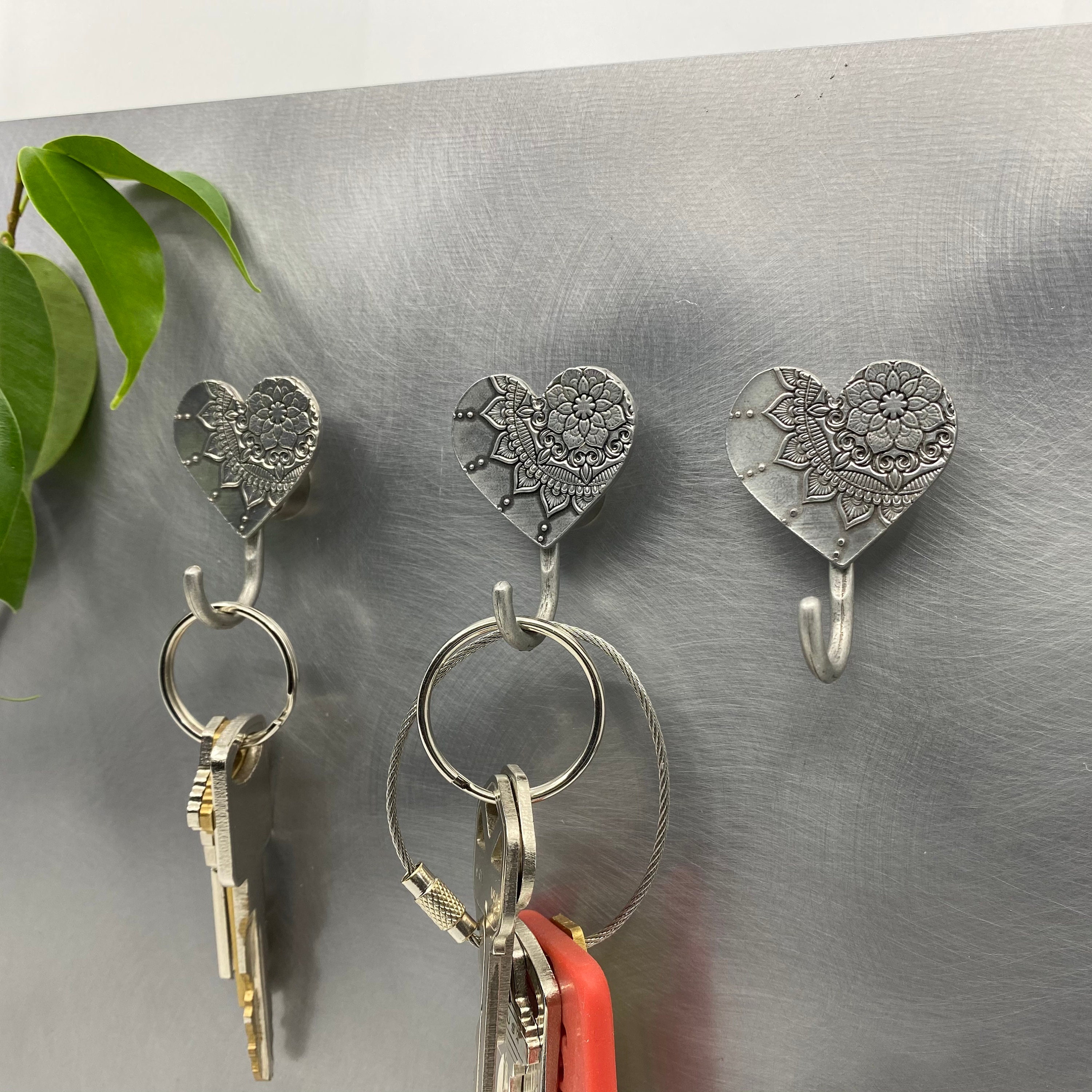 Gift for mom, Heart Hanging Hooks, Magnetic Hooks, Key Hooks, Decorative Wall Hooks, Wall Hooks, Mandala gift, fridge magnets
