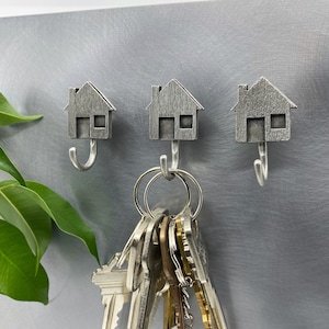 Magnetic House Key Holder - Magnetic Key Hook - Magnetic Hanging Hook - Pewter Canada Souvenir - Entry Key Station - Leash Jewels Mitts
