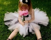 Bianco con il nero accento Tutu