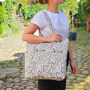 Natural linen tote bag with lavender flower print, floral linen shopping bag, oversized linen beach bag, market bag, reusable bag