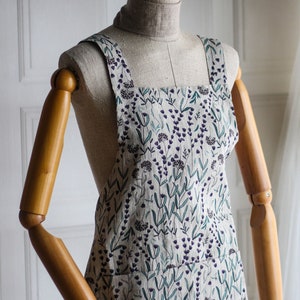 Cross back linen apron with lavender flowers print, Japanese style floral linen apron, no ties washed linen apron, pinafore garden apron