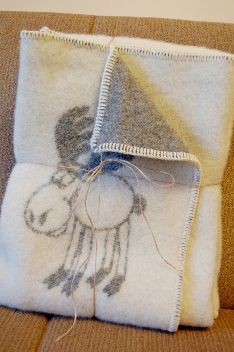 Wool Blanket 90x130cm Natural Woolen Throw With Elks Pure Etsy