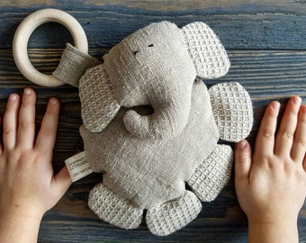 Stuffed linen warming toy with wooden teether, buckwheat hulls warmer, stuffed elephant, heating baby pad, organic warmer, warming linen toy