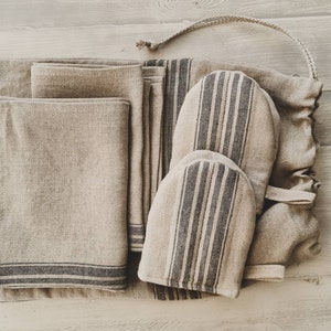 Burlap linen kitchen set - towels, oven gloves and bread bag, rough texture oven gloves set of 2, linen mitts set of 2, linen bread loaf bag