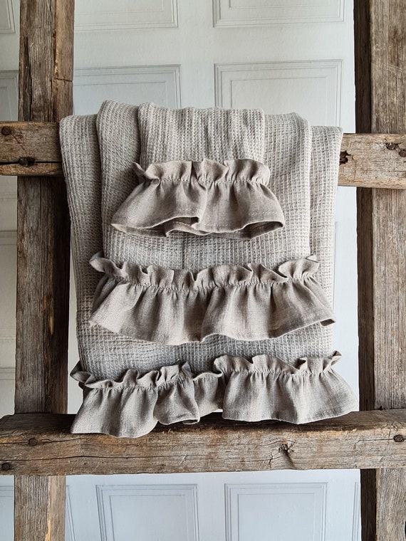 How to Sew a Ruffled Farmhouse Style Tea Towel. For Beginners, and Beyond.  