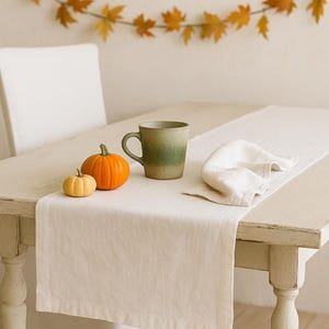 Linen Table Runner – 100% Natural Farmhouse Linen Runner, Rustic Wedding Table Decor, Custom Color & Size, Softened washed Table Setting