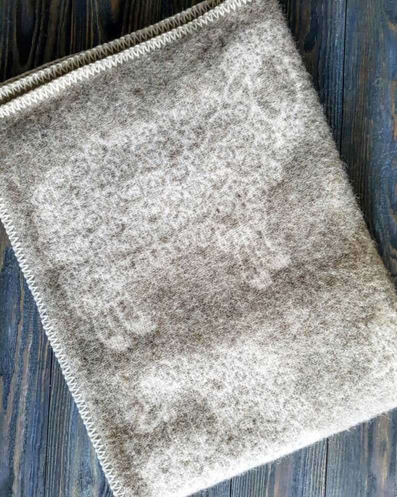 Natural Wool Baby Blanket 90x130cm Woolen Throw With Sheeps Etsy