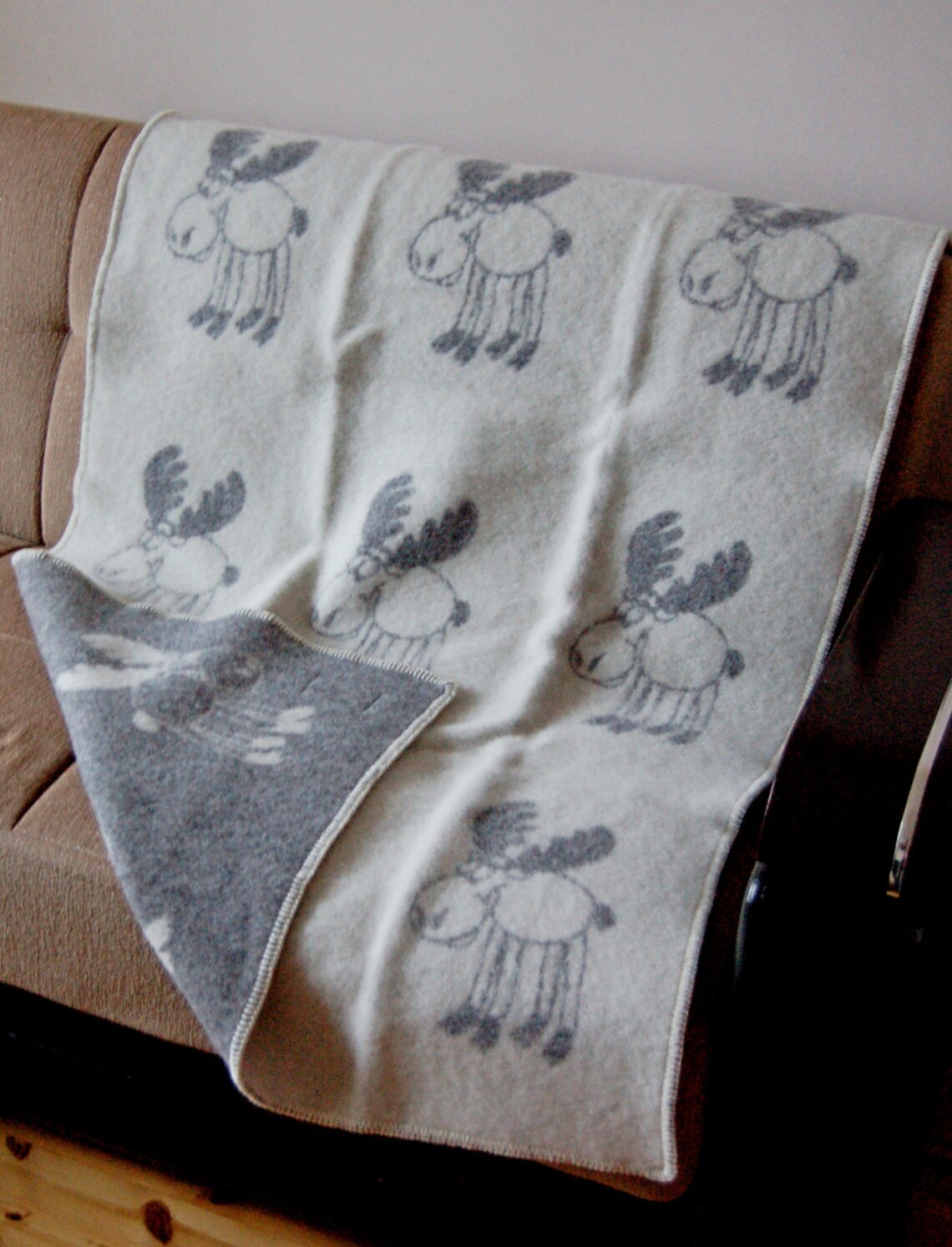 Wool Blanket 90x130cm Natural Woolen Throw With Elks Pure Etsy