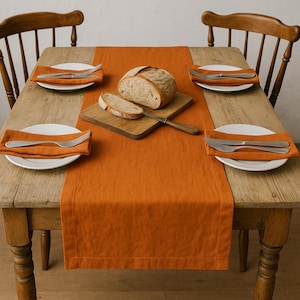 Runner da tavolo in lino, centrotavola in stile rustico, colore personalizzato, sabbia, bianco, beige, verde, blu, salvia, rosa cipria, stonewashed, orlo largo, angoli smussati