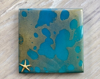 Resin coral reef coaster with starfish