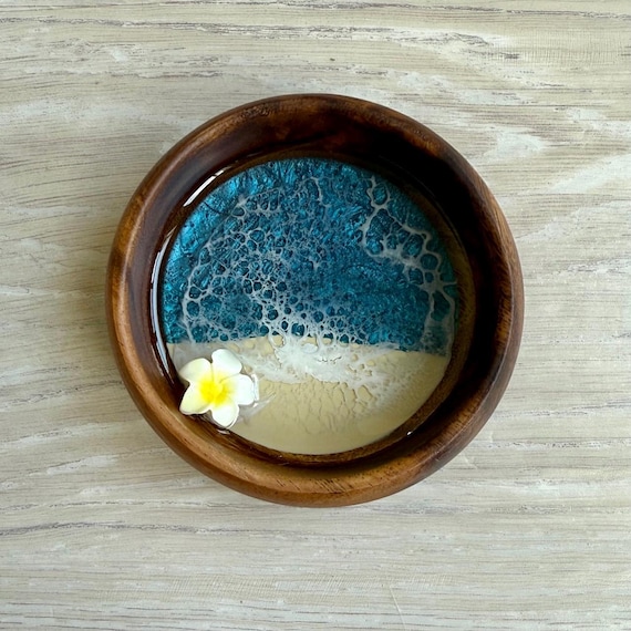 Resin Beach Bowl with Plumeria Flower