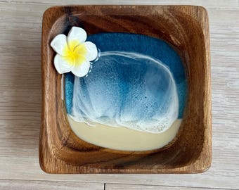 樹脂製ビーチウッドボウル（プルメリア入り）