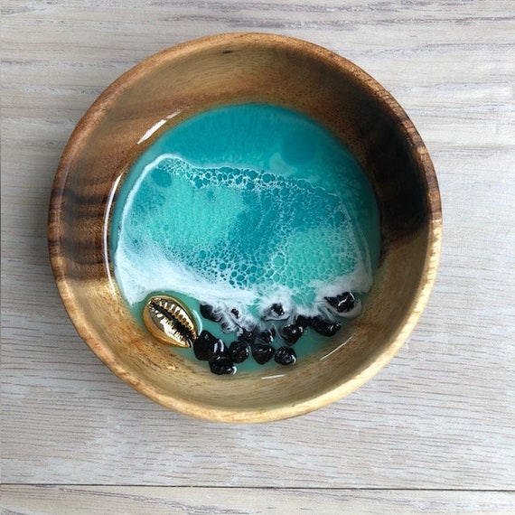 Resin Wood Bowl with Cowry Shell