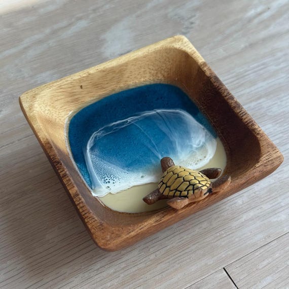Resin Beach Wood Bowl with Sea Turtle