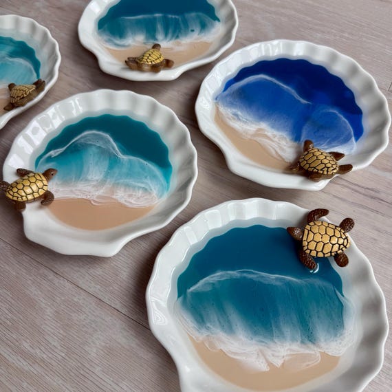 Seashell Trinket Dish with Resin Sea Turtle, Beach Scene Jewelry Holder
