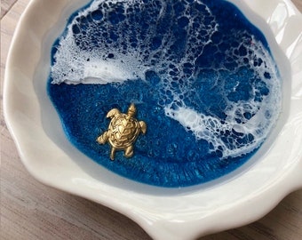 Seashell Trinket Dish with Sea Turtle