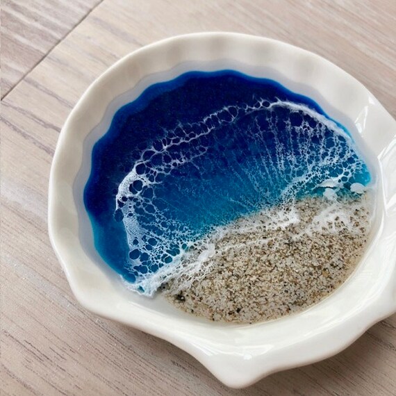 Ceramic and Resin Seashell Ring Dish