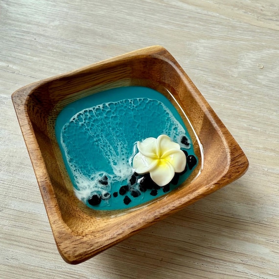 Resin Beach Wood Bowl with Plumeria